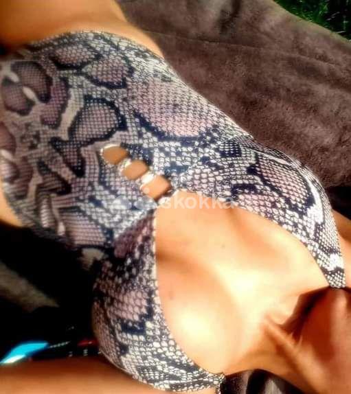 Available in Manchester Independent Escort